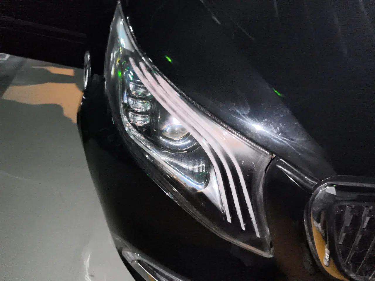 Mercedes-Benz Vito 2011 2.5L Elite Edition — миниатюра 7