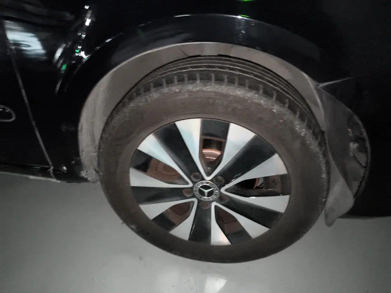 Mercedes-Benz Vito 2011 2.5L Elite Edition — миниатюра 8