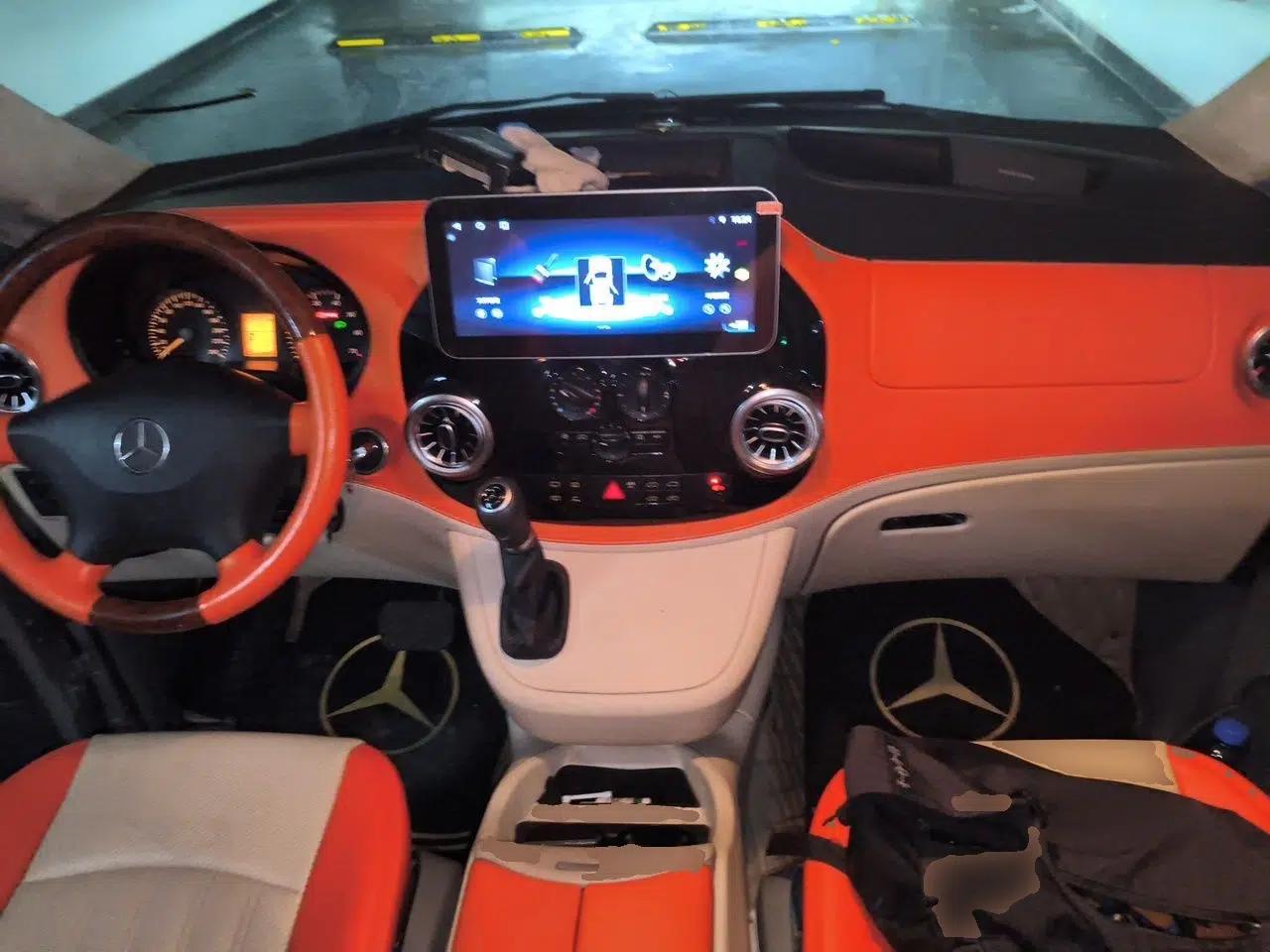 Mercedes-Benz Vito 2011 2.5L Elite Edition — миниатюра 9