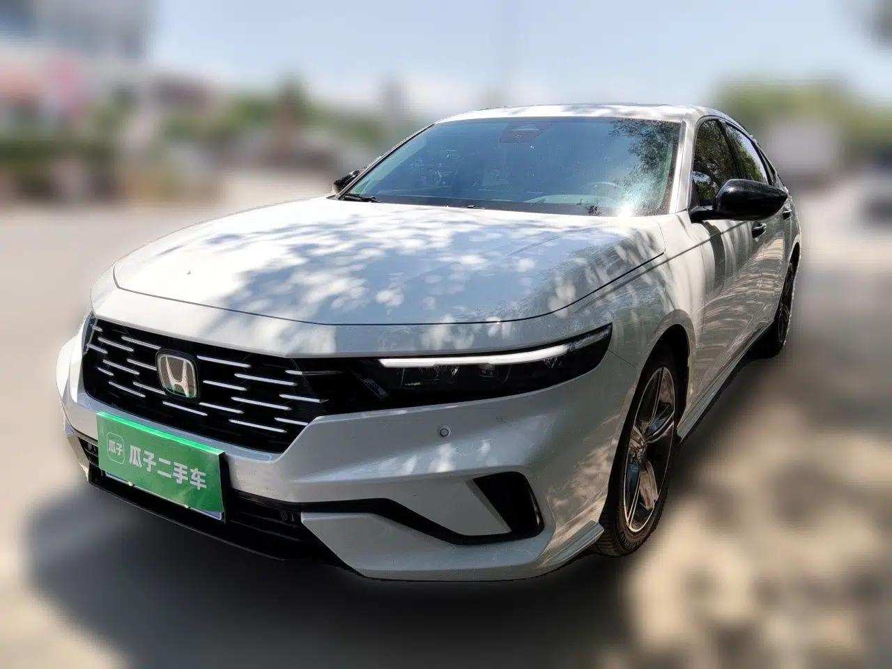 Honda Accord 2025 Sport Series 260TURBO Prestige Edition — миниатюра 1