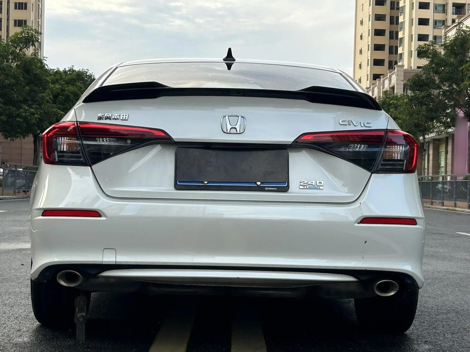 Honda Civic 2022 240TURBO CVT Dynamic Edition — миниатюра 5