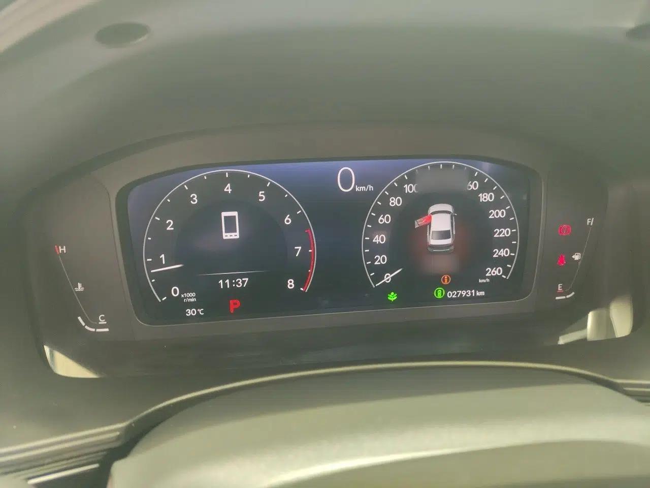 Honda Civic 2022 240TURBO CVT Dynamic Edition — миниатюра 8