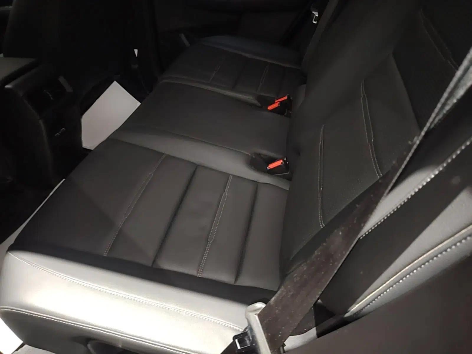 Honda CR-V 2023 240TURBO Two-Wheel Drive Smart Edition 5 Seats — миниатюра 20