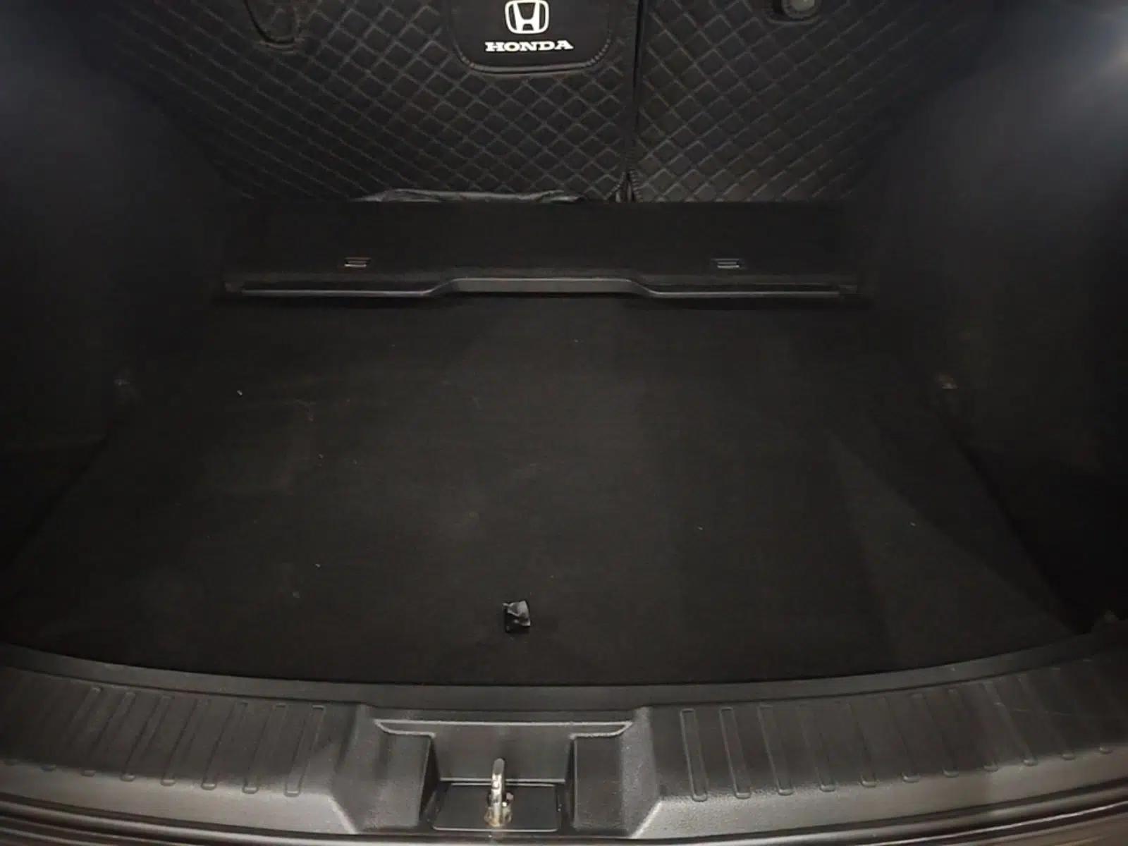 Honda CR-V 2023 240TURBO Two-Wheel Drive Smart Edition 5 Seats — миниатюра 22