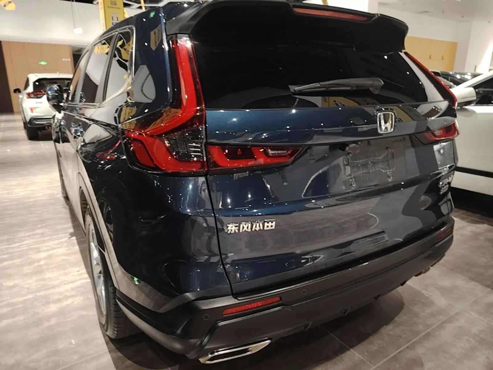 Honda CR-V 2023 240TURBO Two-Wheel Drive Smart Edition 5 Seats — миниатюра 4