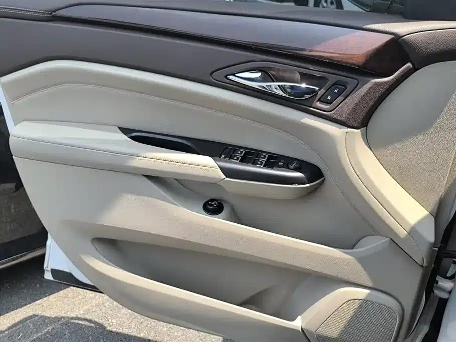 2014 Cadillac SRX 3.0L Elite — миниатюра 7