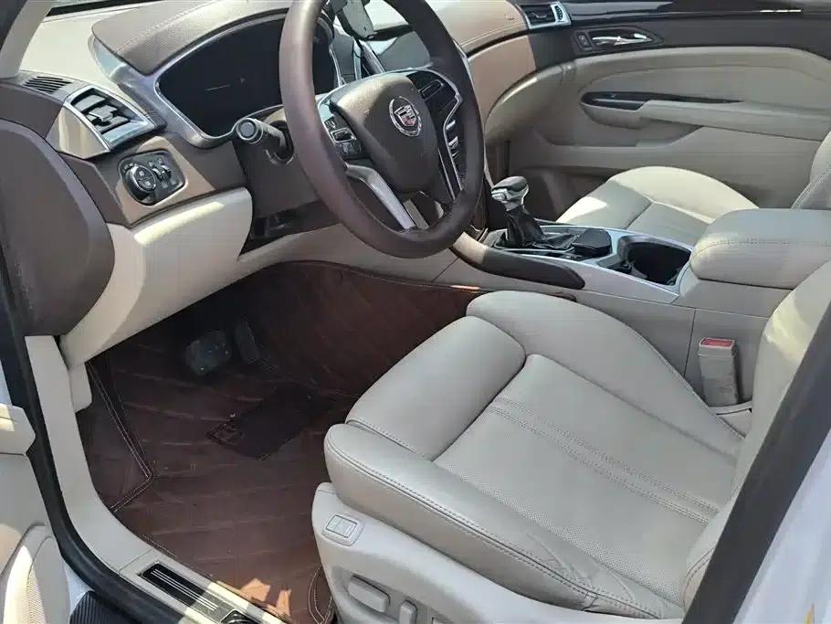 2014 Cadillac SRX 3.0L Elite — миниатюра 9