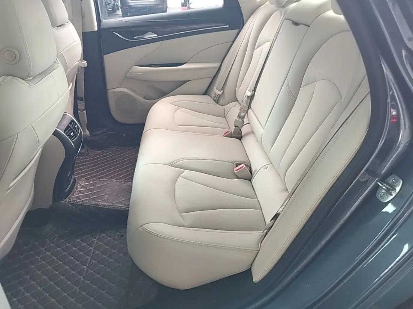 Buick LaCrosse 2019 28T Elite Edition — миниатюра 20