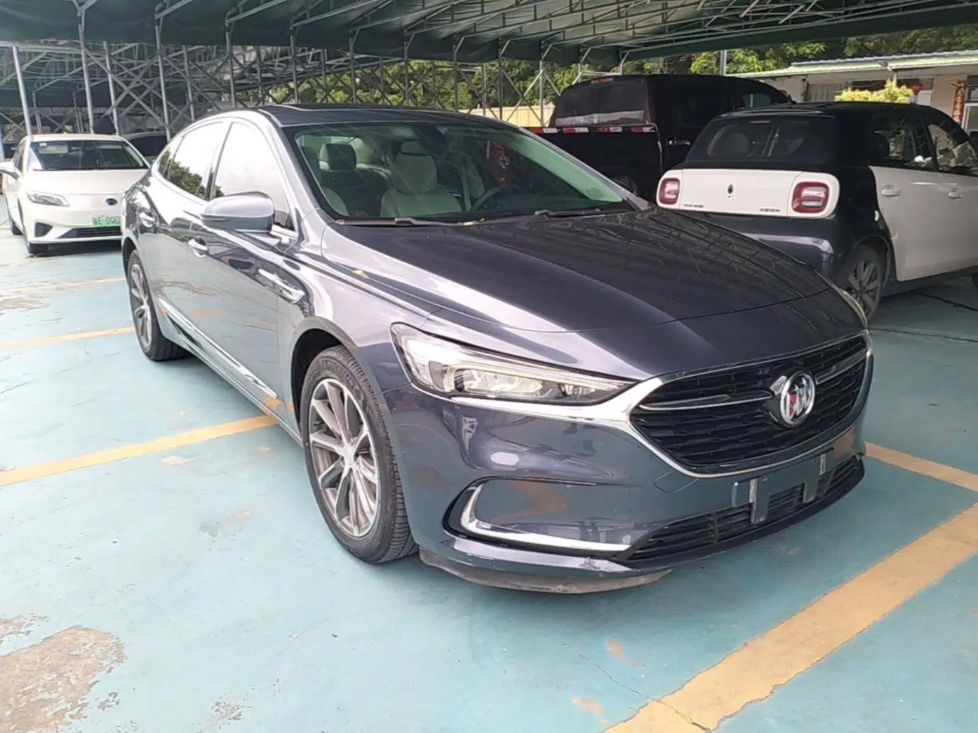 Buick LaCrosse 2019 28T Elite Edition — миниатюра 3