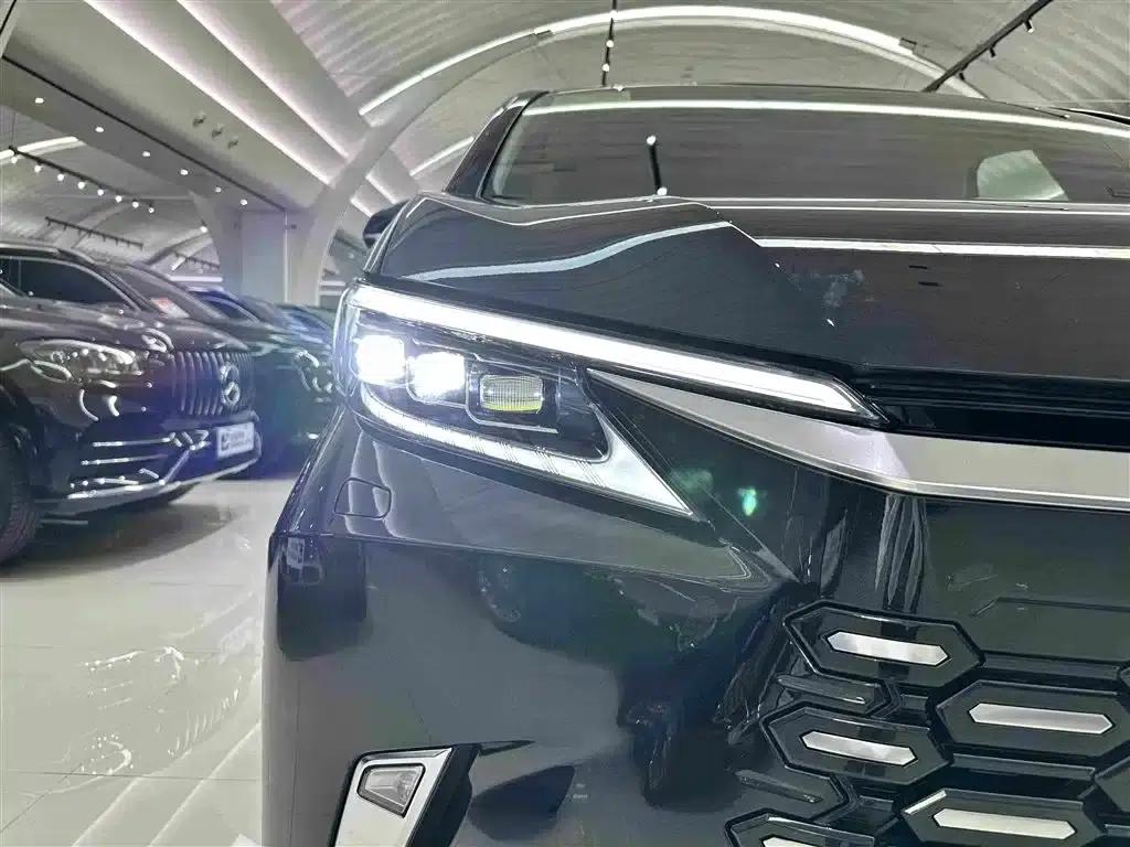 Lexus LM 2025 500h Six-Seat Premium Edition — миниатюра 36