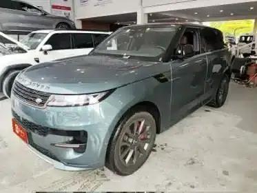 Range Rover Sport 2024 400PS Dynamic SE — миниатюра 1