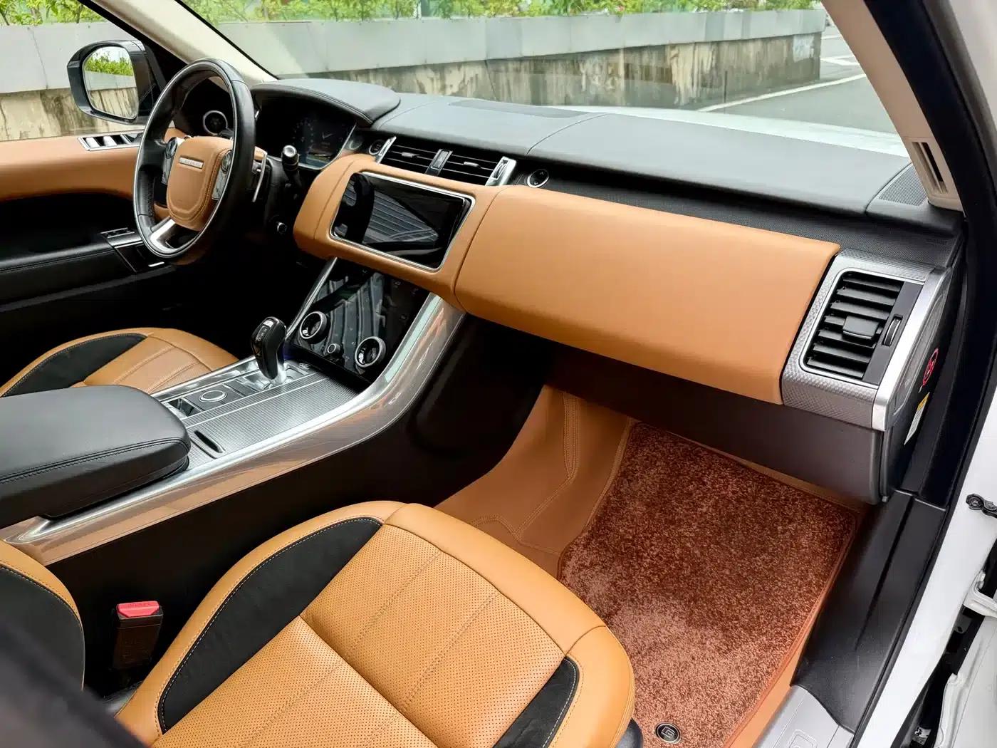 Range Rover Sport 2018 3.0 SC V6 HSE Dynamic — миниатюра 24