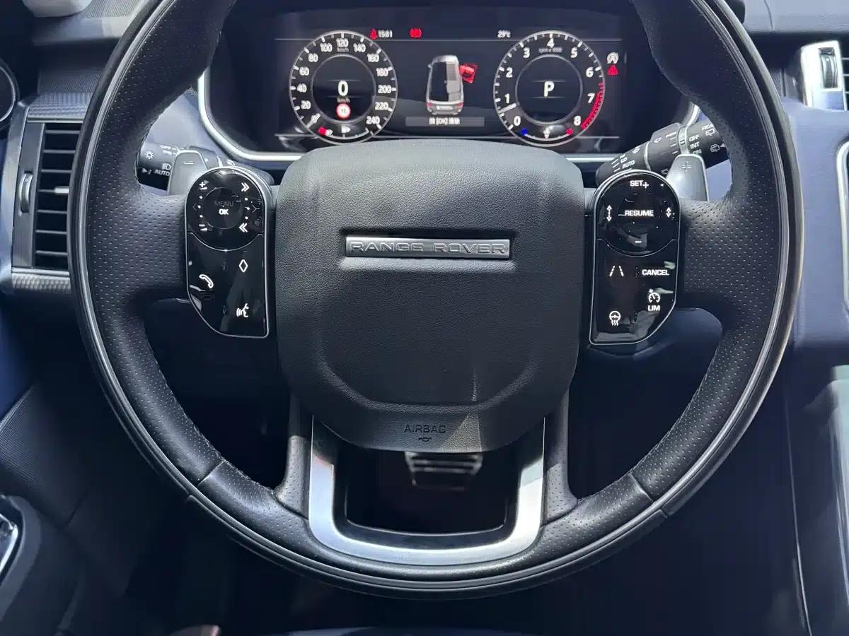 Range Rover Sport 2022 3.0 L6 Black Edition — миниатюра 14