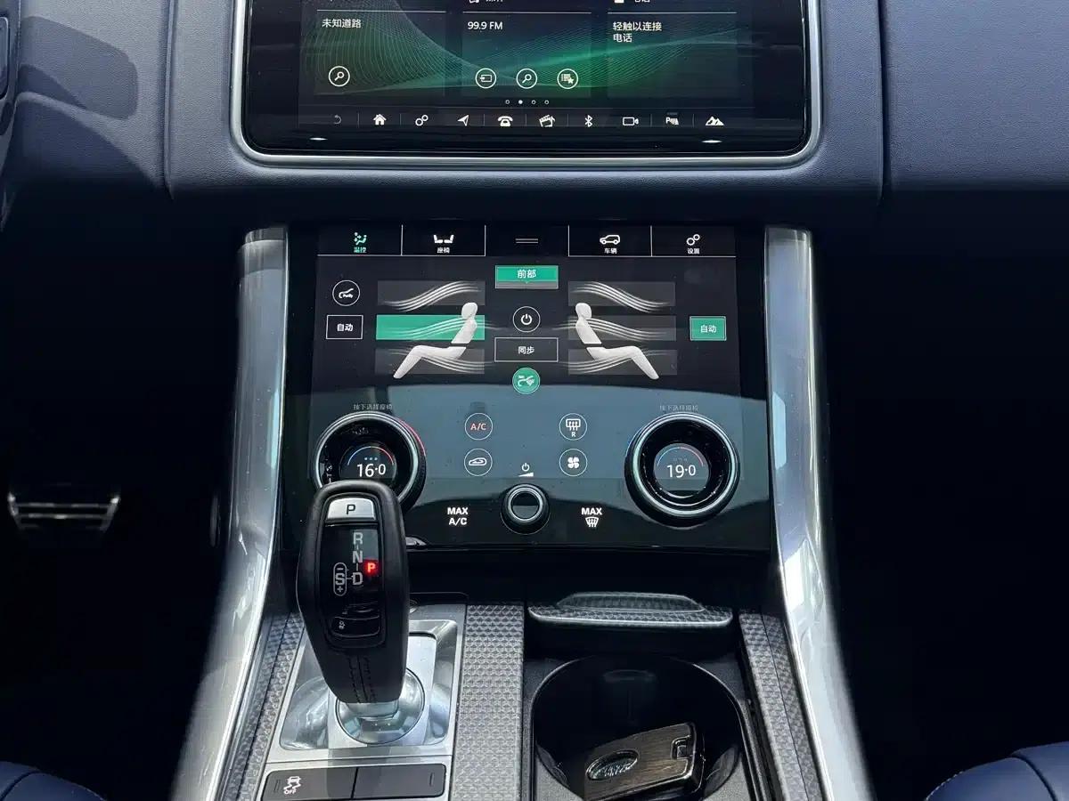 Range Rover Sport 2022 3.0 L6 Black Edition — миниатюра 16
