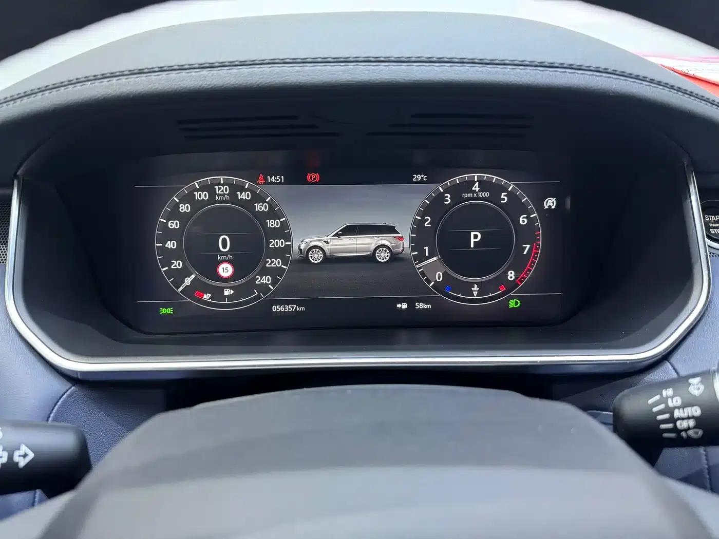 Range Rover Sport 2022 3.0 L6 Black Edition — миниатюра 9