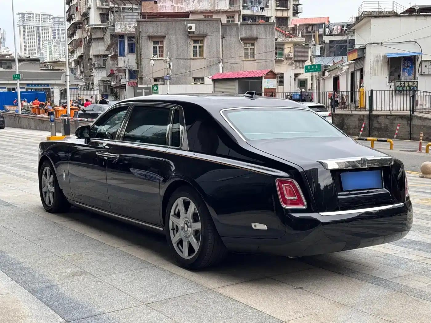 2018 Phantom 6.7T Long Wheelbase — миниатюра 4