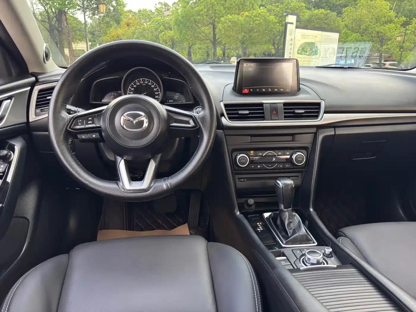 Mazda3 Axela 2017 Sedan 1.5L Automatic Luxury (China V Emission Standard) — миниатюра 15
