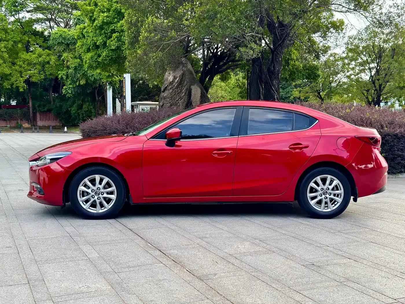 Mazda3 Axela 2017 Sedan 1.5L Automatic Luxury (China V Emission Standard) — миниатюра 4