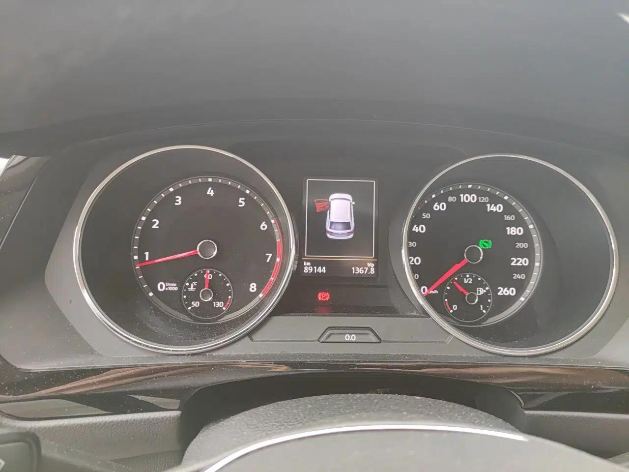 Volkswagen Tiguan L 2019 330TSI Automatic Two-Wheel Drive Smart Luxury Version China V Emission Standard — миниатюра 11