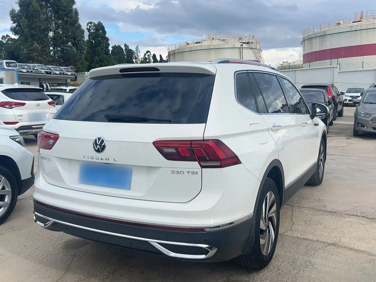 Volkswagen Tiguan L 2022 330TSI Automatic Two-Wheel Drive Smart Edition — миниатюра 6