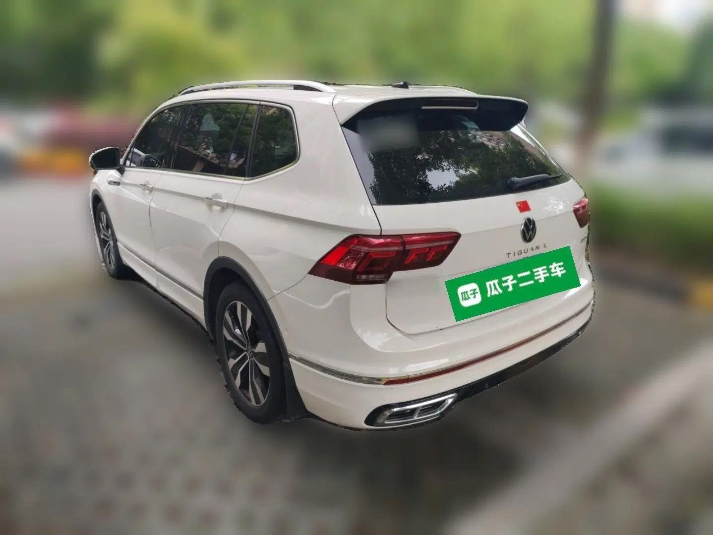 Volkswagen Tiguan L 2022 330TSI Automatic Two-Wheel Drive R-Line Flagship Edition — миниатюра 4