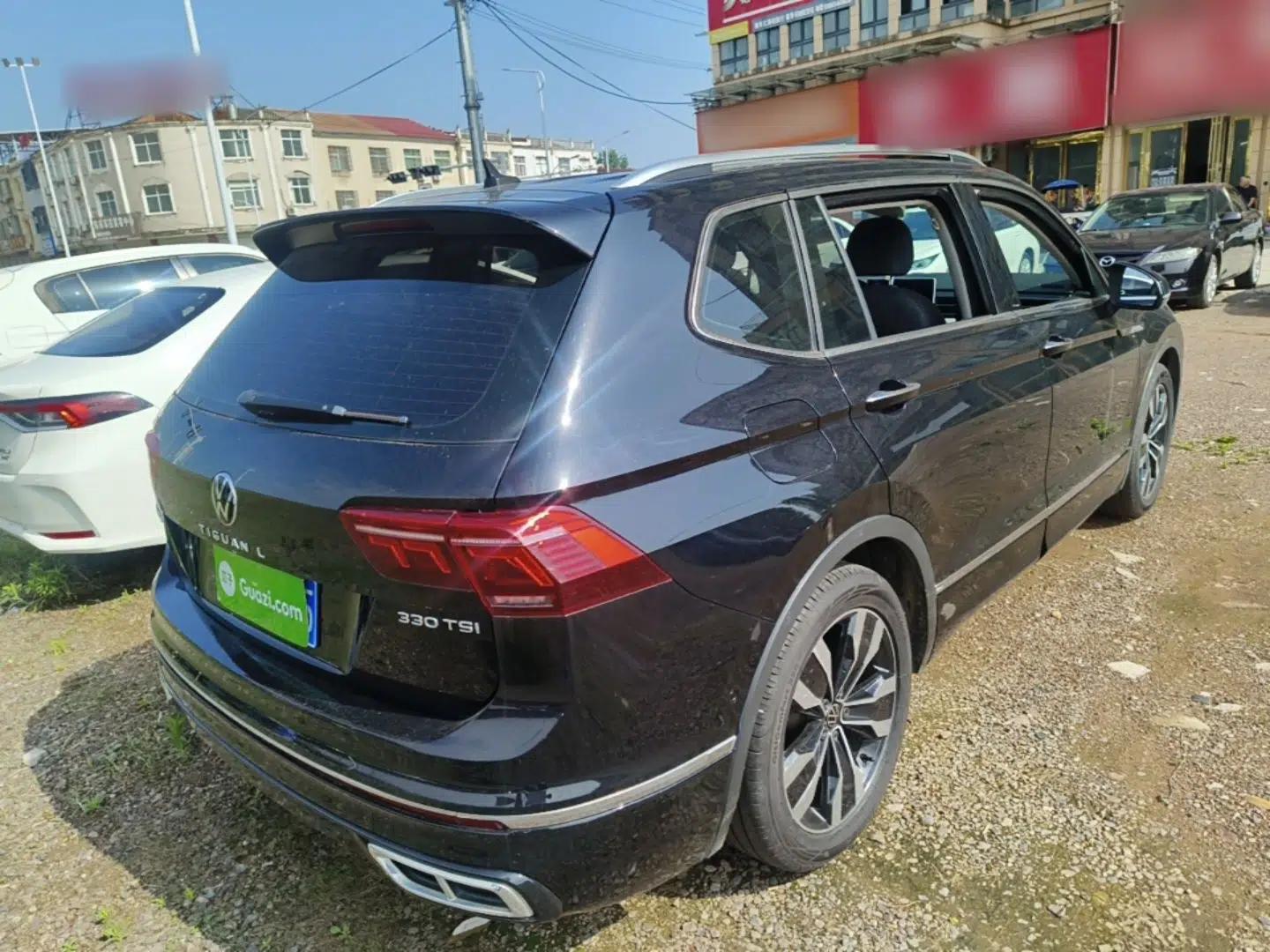Volkswagen Tiguan L 2023 330TSI Automatic Two-Wheel Drive R-Line Enjoyment Edition — миниатюра 6