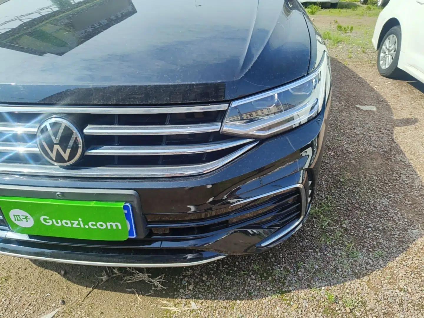 Volkswagen Tiguan L 2023 330TSI Automatic Two-Wheel Drive R-Line Enjoyment Edition — миниатюра 8