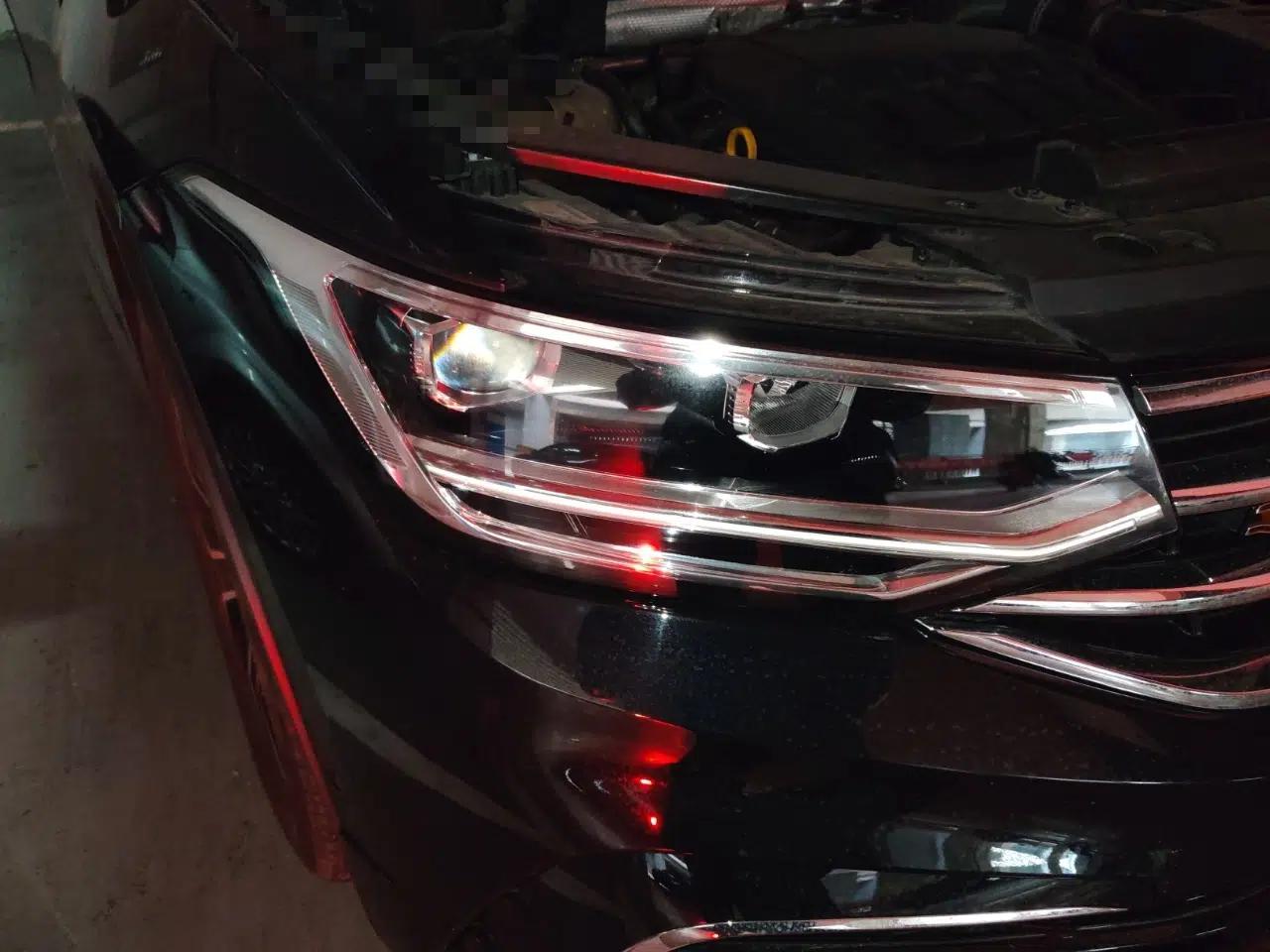 Volkswagen Tiguan L 2022 330TSI Automatic Two-Wheel Drive R-Line Enhanced Edition — миниатюра 7