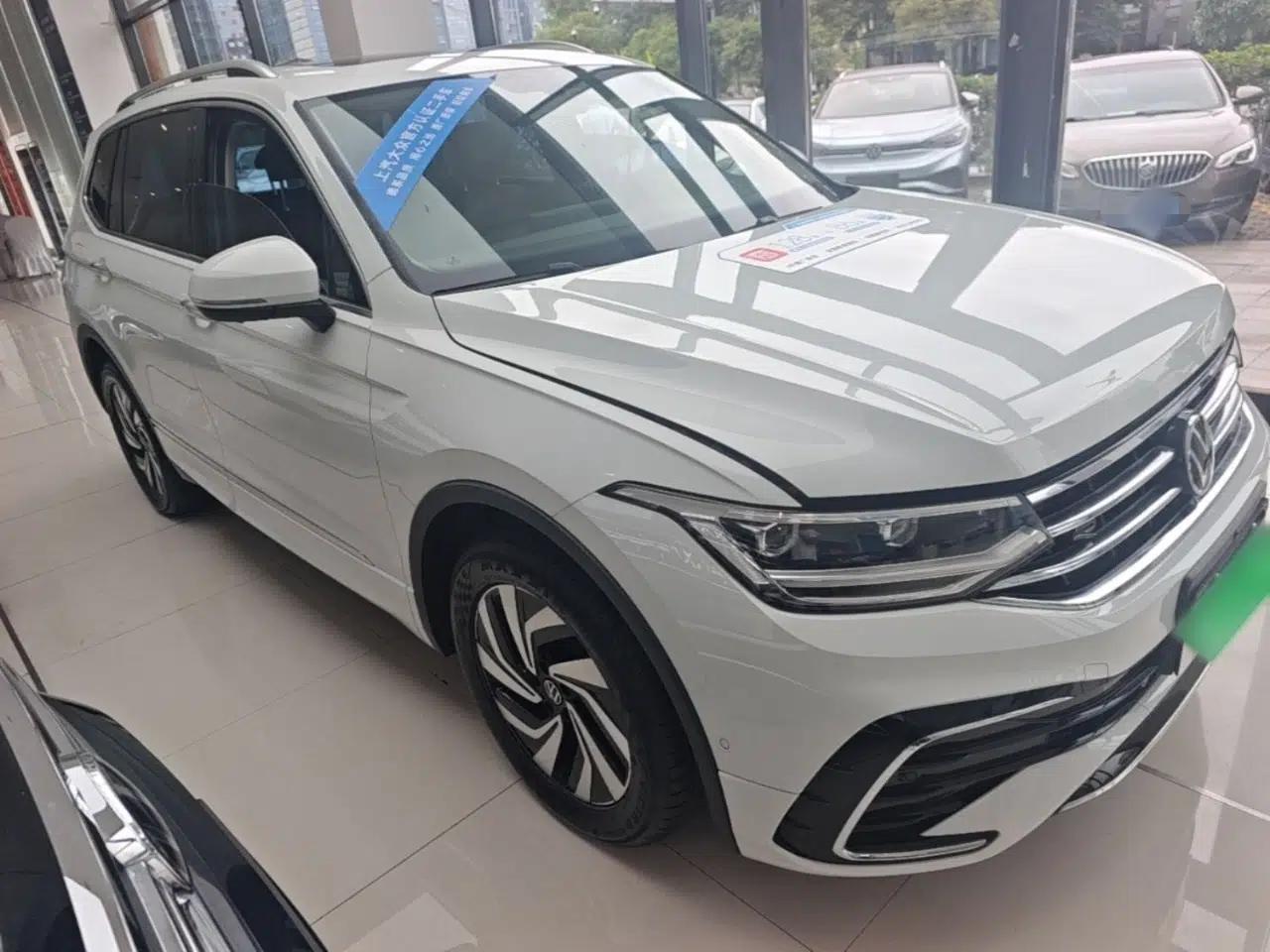 Volkswagen Tiguan L 2024 Outstanding Model 330TSI Automatic Two-Wheel Drive R-Line Dragon Glory Edition — миниатюра 3
