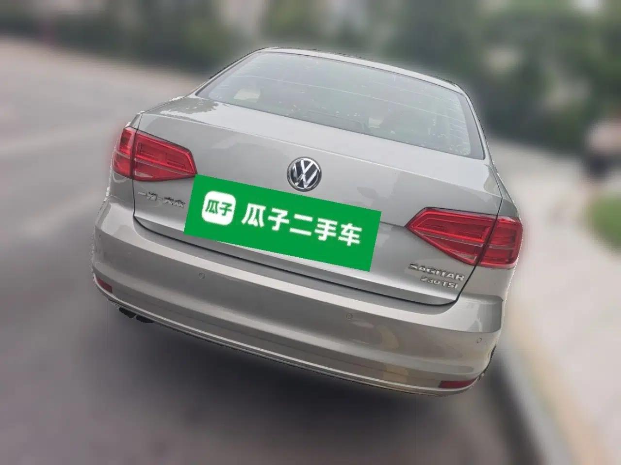 Volkswagen Sagitar 2015 230TSI Automatic Comfort Version — миниатюра 5