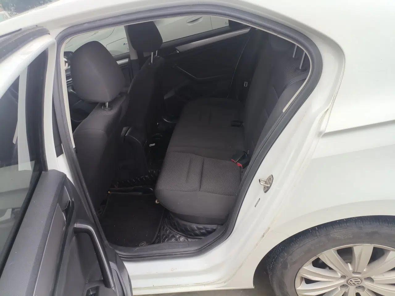 Volkswagen Bora 2019 Bora·Legend 1.5L Automatic Fashion Edition China VI Standard — миниатюра 17