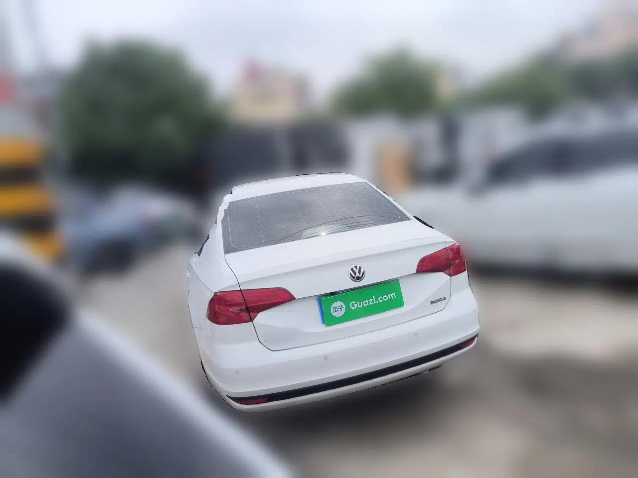 Volkswagen Bora 2019 Bora·Legend 1.5L Automatic Fashion Edition China VI Standard — миниатюра 4