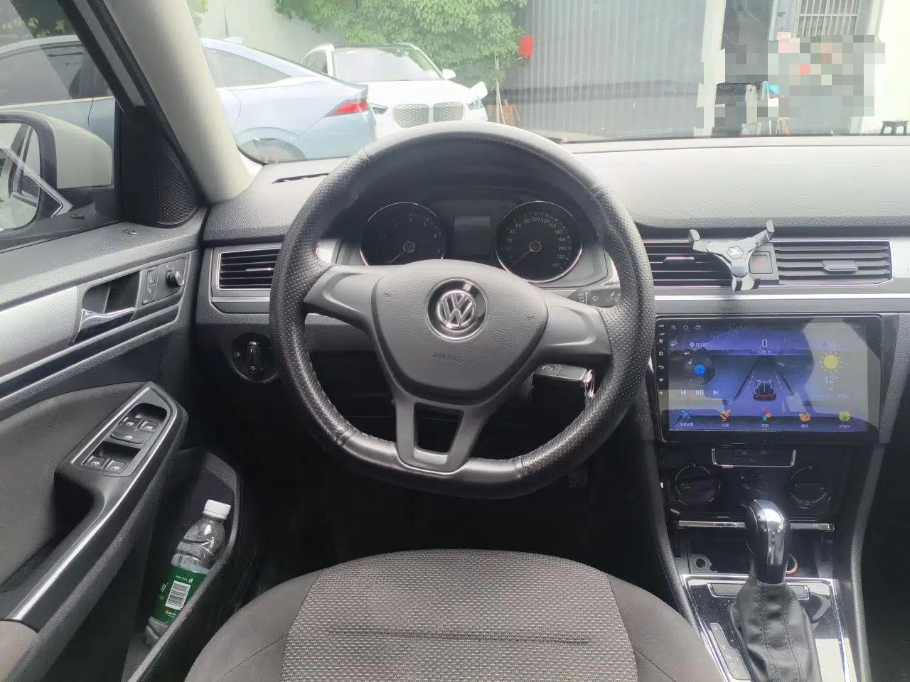Volkswagen Bora 2019 Bora·Legend 1.5L Automatic Fashion Edition China VI Standard — миниатюра 10