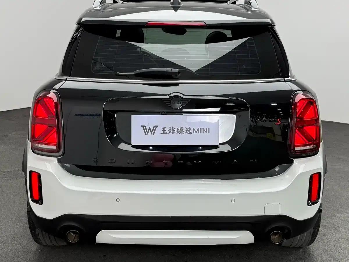 2023 MINI COUNTRYMAN Facelift 2.0T COOPER S ALL4 White Edition — миниатюра 18