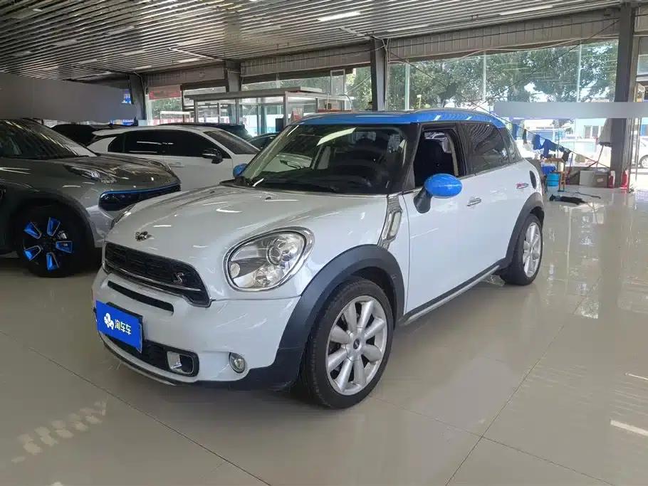 MINI COUNTRYMAN 2014 1.6T COOPER S ALL4 — миниатюра 1