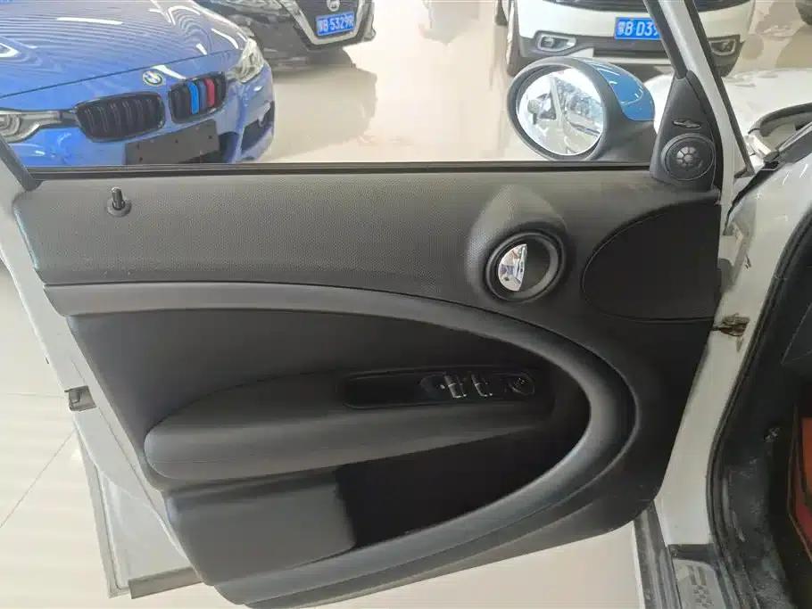 MINI COUNTRYMAN 2014 1.6T COOPER S ALL4 — миниатюра 7