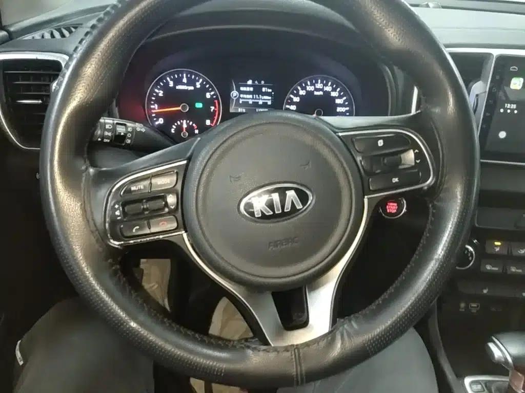Kia KX5 2016 2.0L Automatic 2WD GLS — миниатюра 11