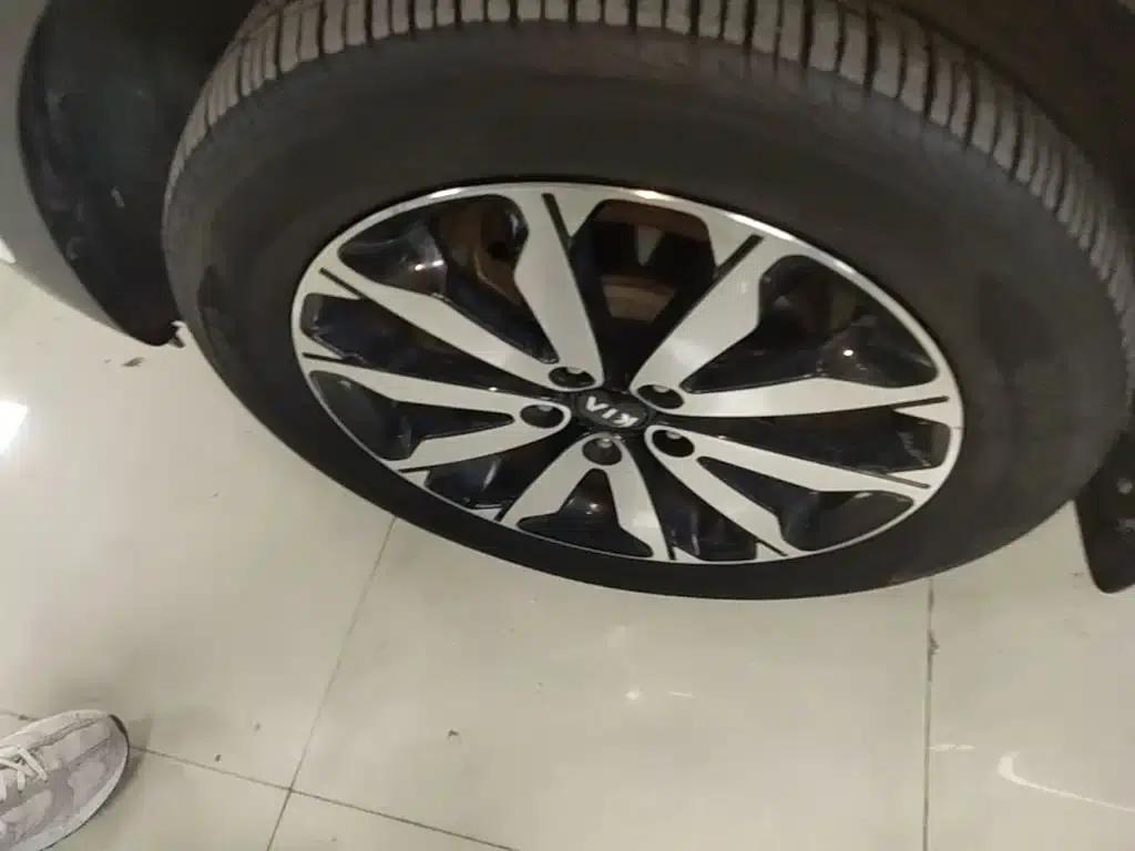Kia KX5 2016 2.0L Automatic 2WD GLS — миниатюра 23