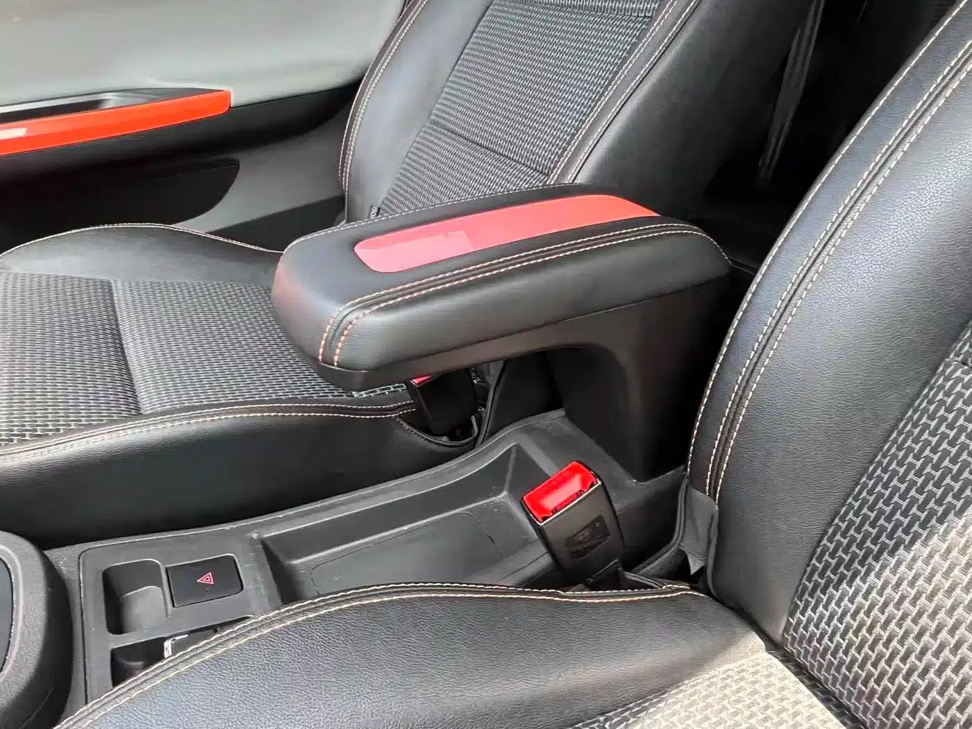 Little Ant 2019 4-seater Smart Edition 30.6kWh — миниатюра 20
