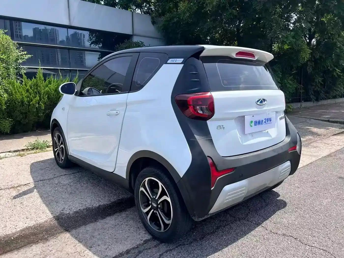 Little Ant 2019 4-seater Smart Edition 30.6kWh — миниатюра 3