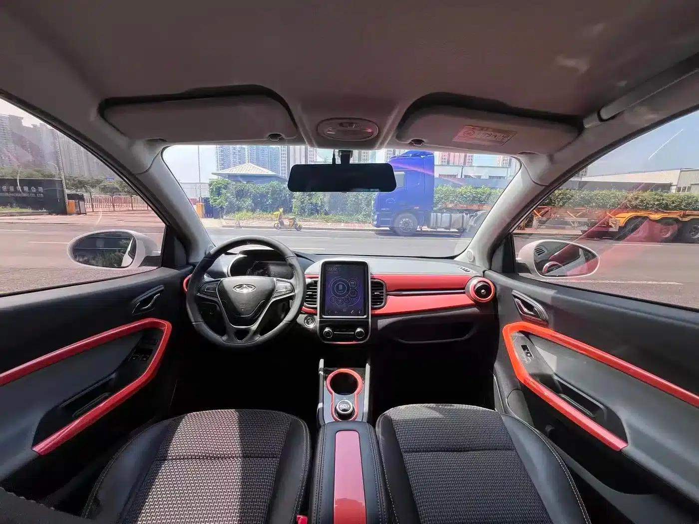Little Ant 2019 4-seater Smart Edition 30.6kWh — миниатюра 21