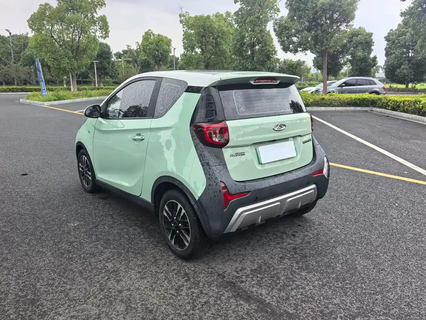 Little Ant 2022 Model, Sweet Pink Version, Half-Sugar Edition, Lithium Iron Phosphate, 30kW, 301km/h — миниатюра 7