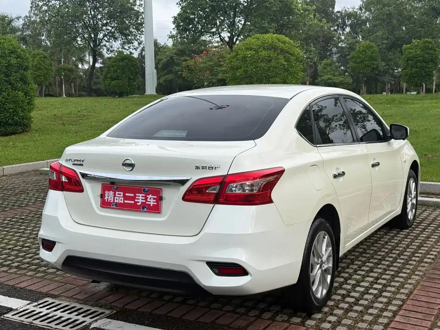 Nissan Sylphy 2022 Classic 1.6XE CVT Comfort Edition — миниатюра 4