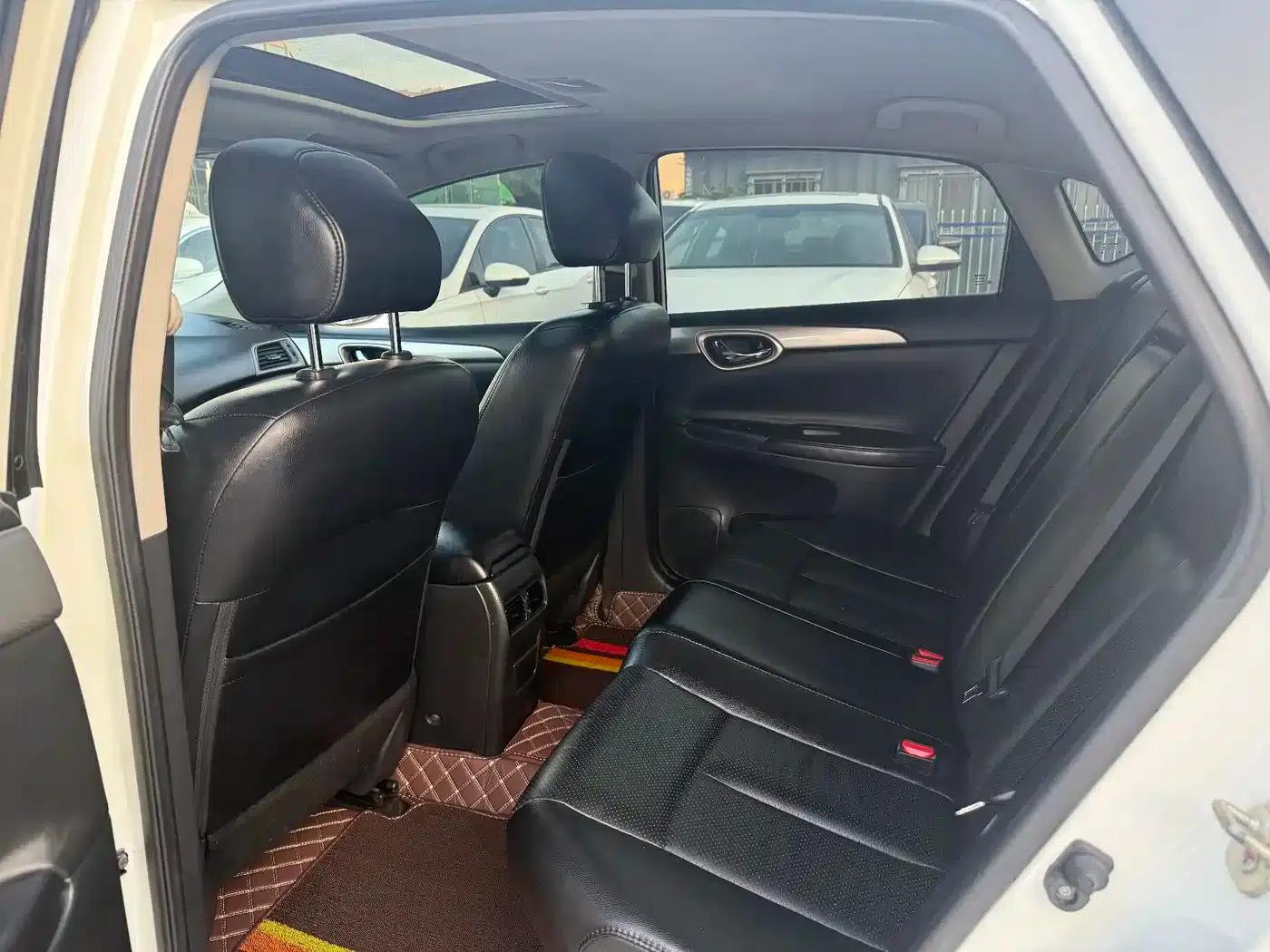 Nissan Sylphy 2014 1.6XV CVT Premium Edition — миниатюра 3