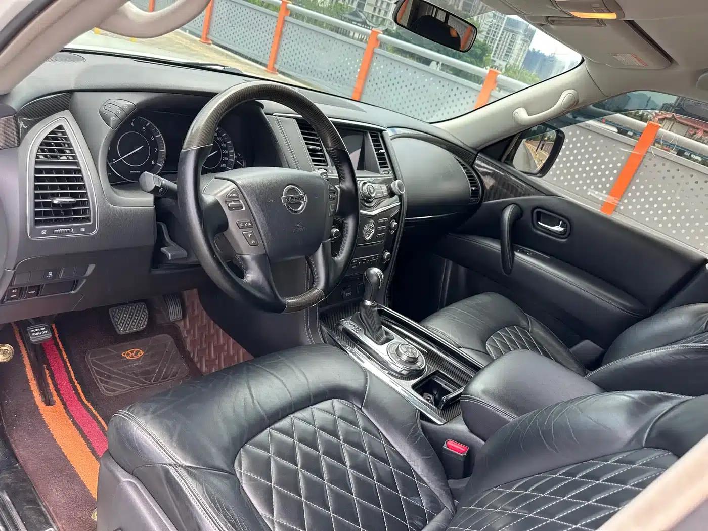 Nissan Patrol 2018 4.0L Leader Edition — миниатюра 5