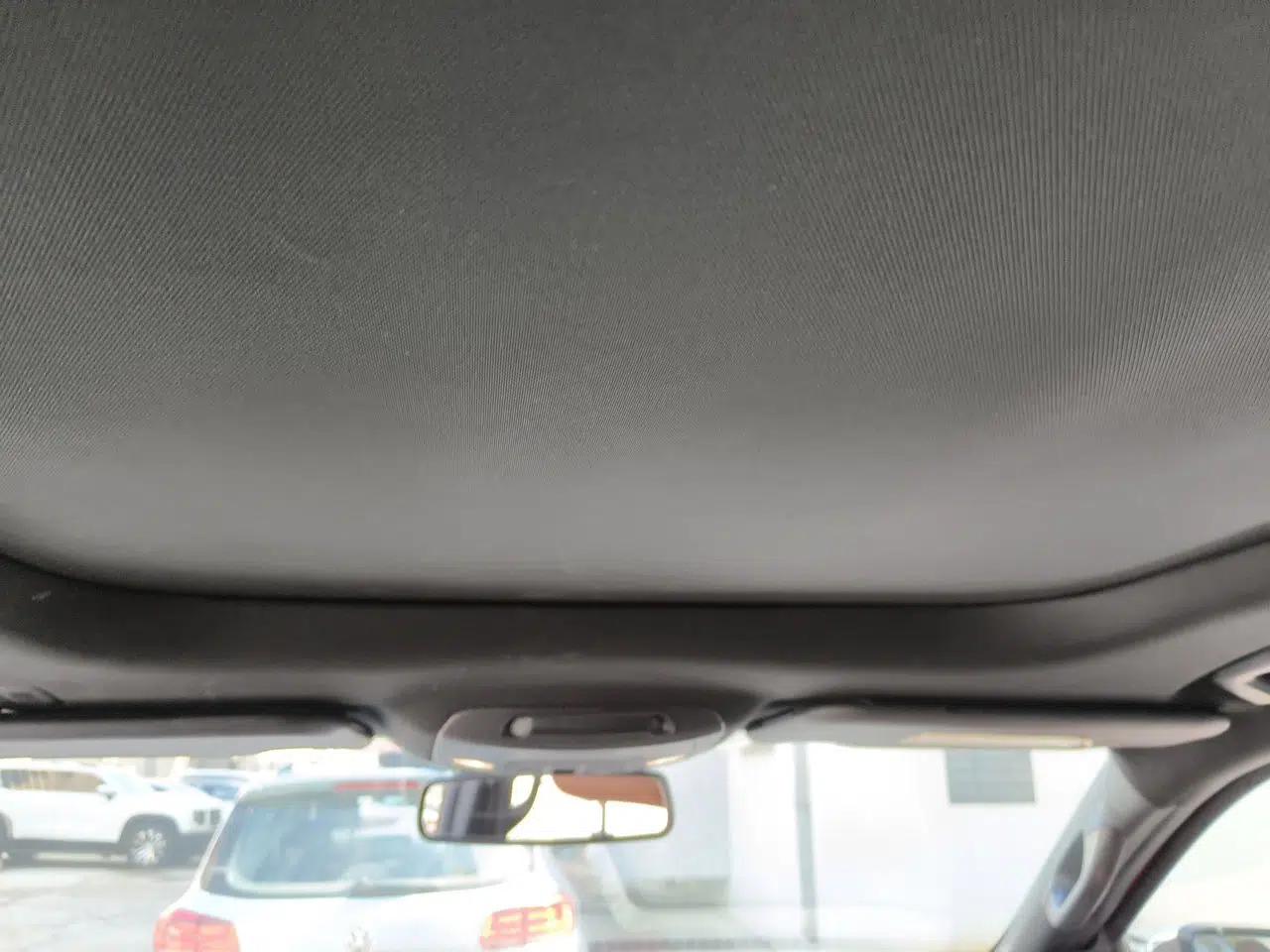 Ford Everest 2019 2.0T Gasoline Automatic 4x4 Flagship Edition 7 Seats — миниатюра 18