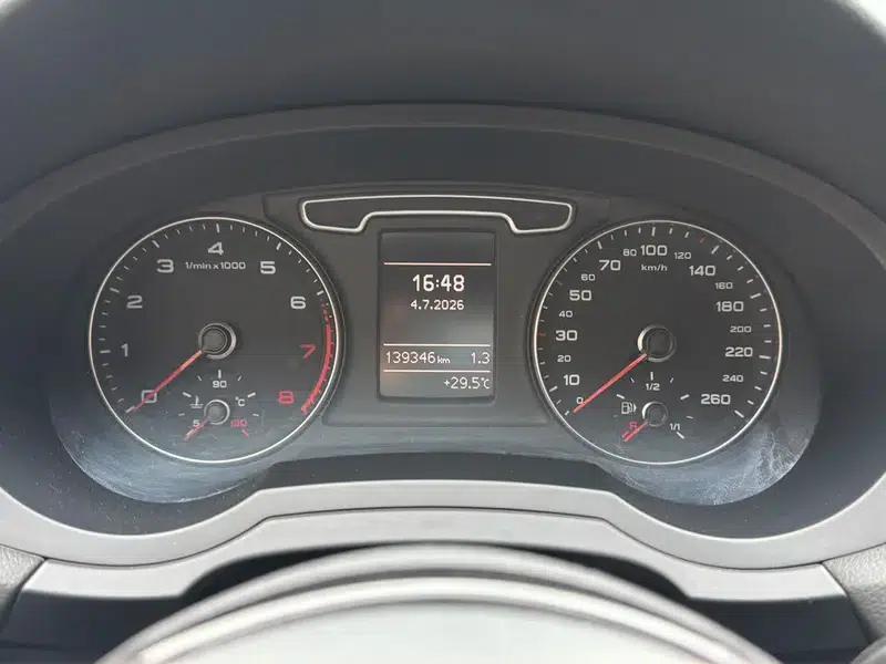 Audi Q3 2015 30 TFSI Comfort — миниатюра 15