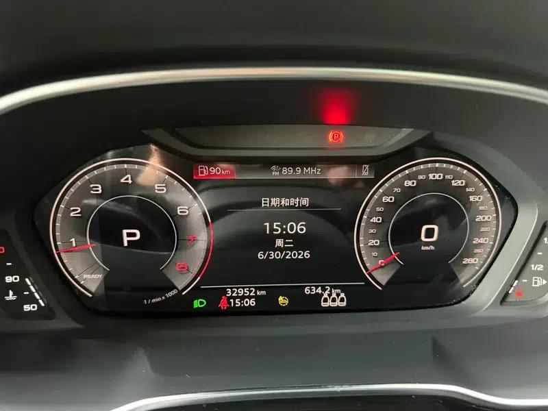 Audi Q3 2023 35 TFSI Fashion Dynamic Edition — миниатюра 14