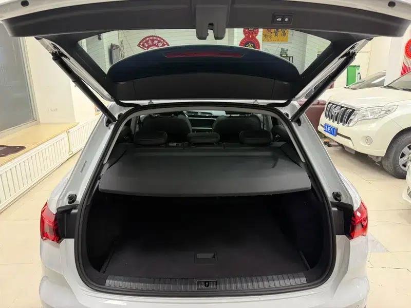 Audi Q3 2022 35 TFSI Fashion Dynamic Edition — миниатюра 21