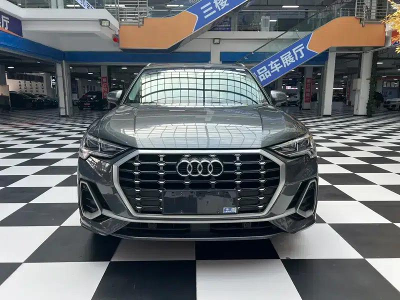 Audi Q3 2022 35 TFSI Fashion Dynamic Edition — миниатюра 2